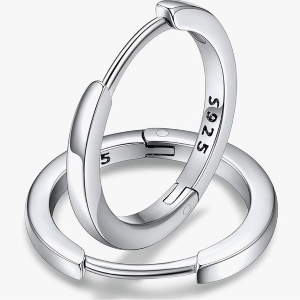 Victoria Leland Designs Elegant Silver Hoop Earrings. Multi sizing